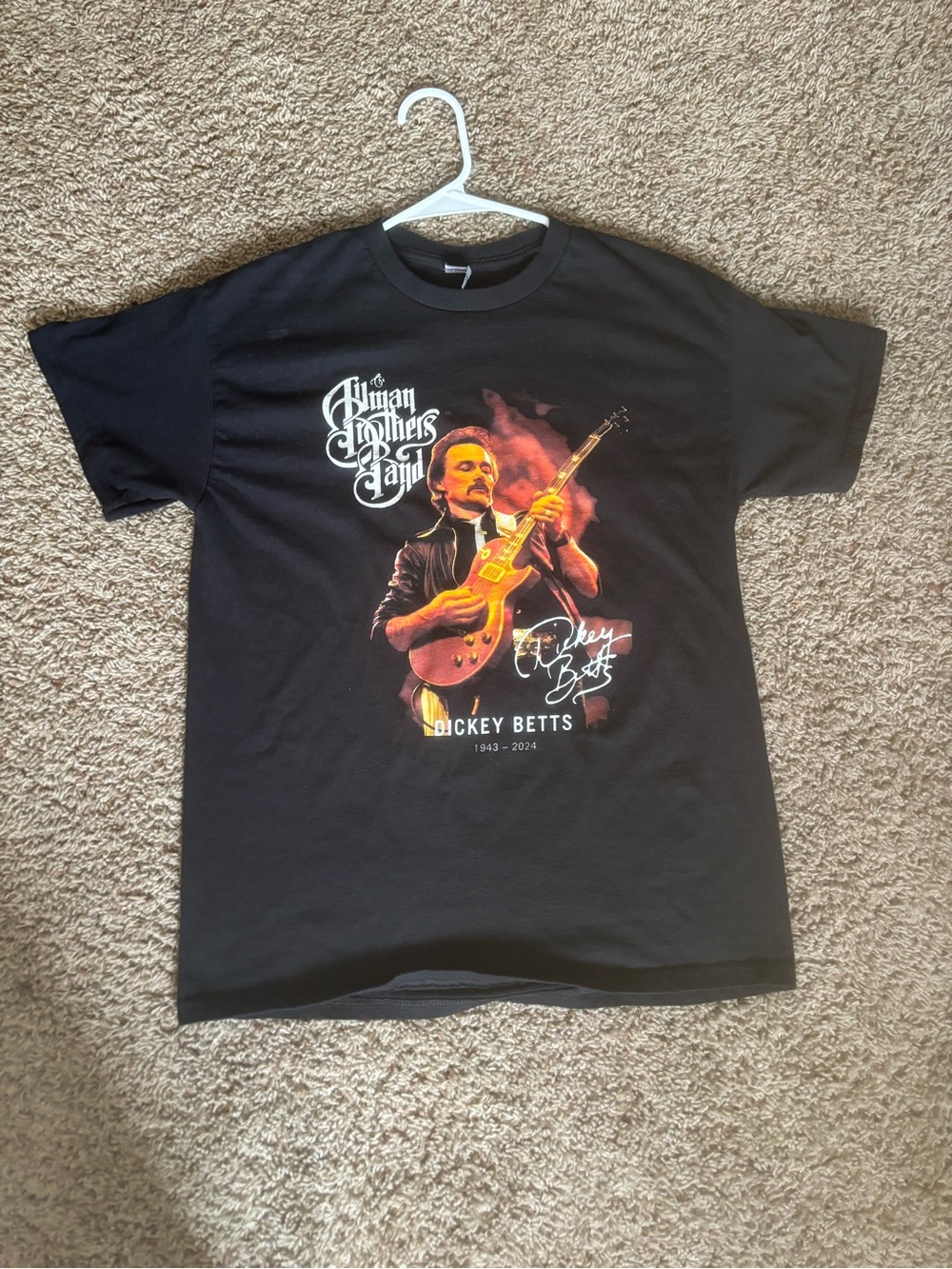 Gildan Black Short-Sleeve Graphic Tee with Red & Cream Band Art